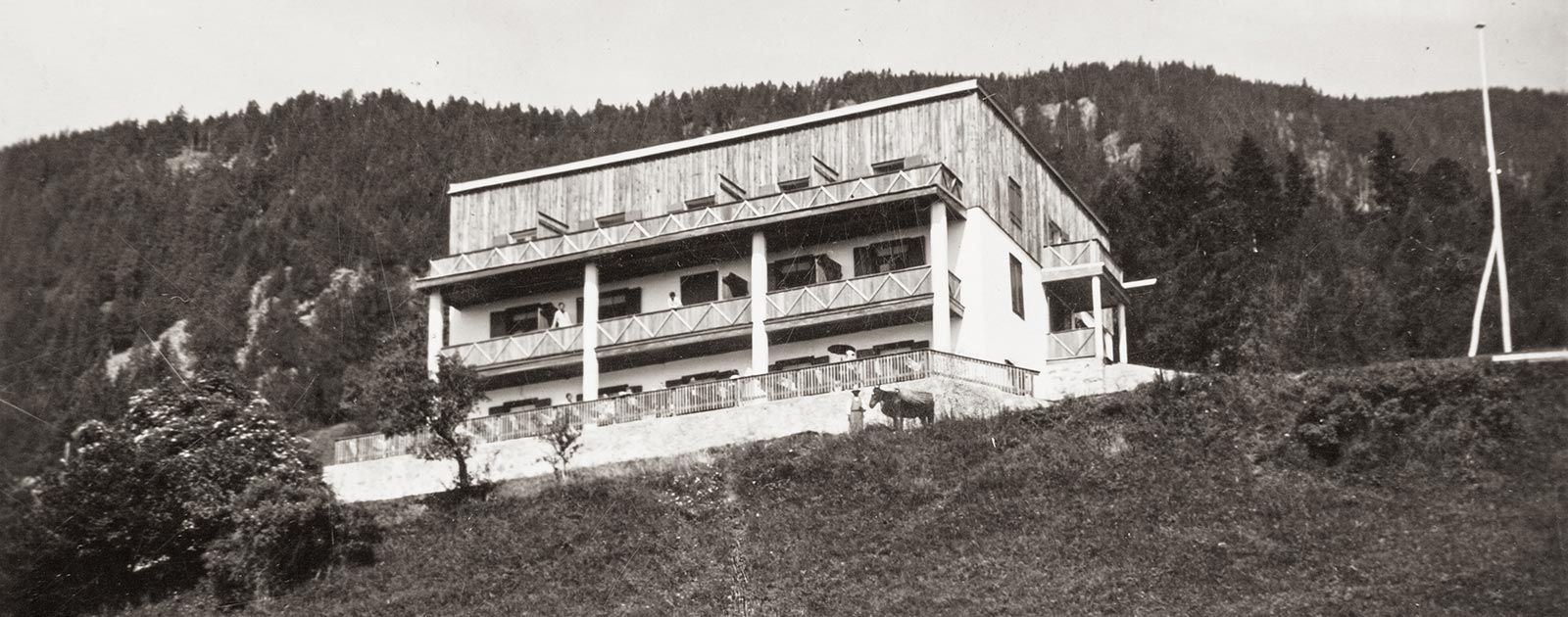 historisches Foto des Briol in Dreikirchen Barbian