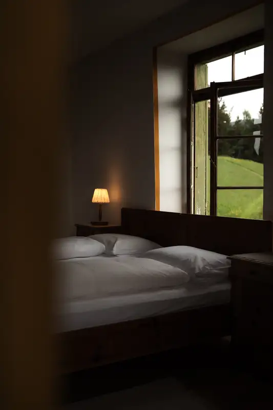 Briol — spending rainy days in bed
