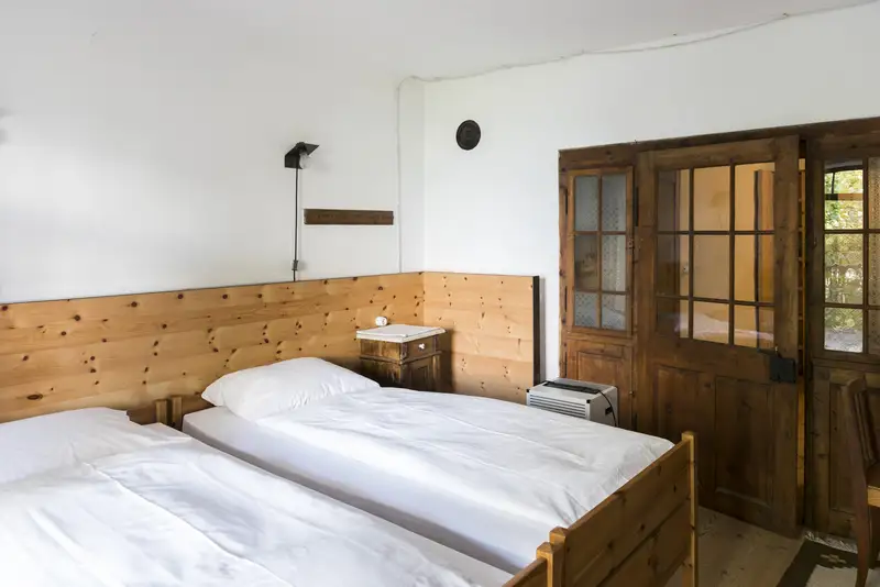 Haus Settari — family room with history